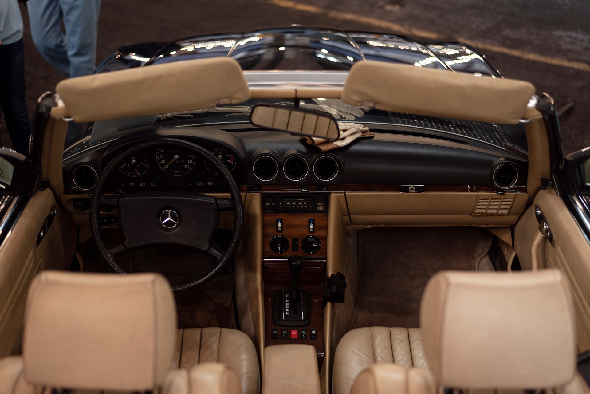 Habitacle mercedes SL R107 Habitacle mercedes SL R107