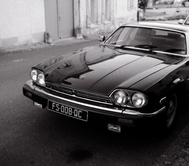 Jaguar XJS accessible moins de 30000 €