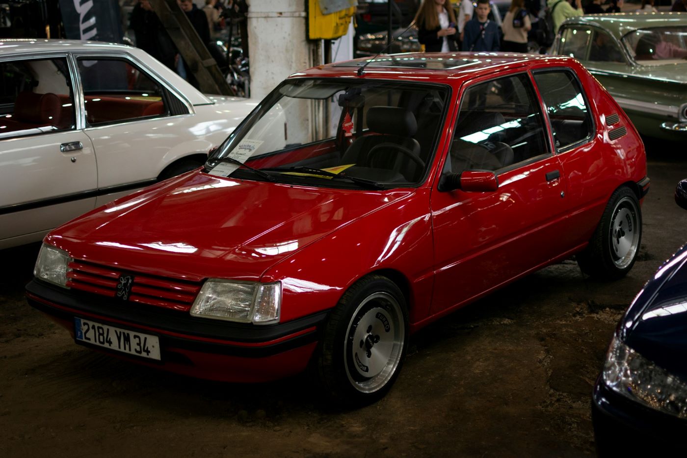 Peugeot 205 GTI : guide d&rsquo;achat complet, prix, versions et pièges à éviter