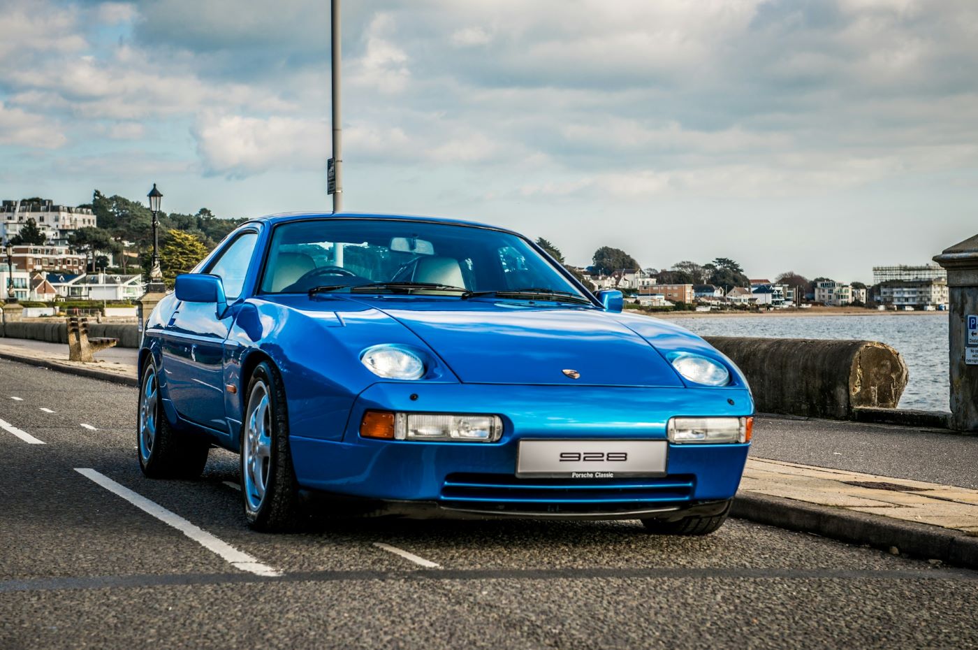 Guide achat Porsche 928 : tout savoir avant d&rsquo;acheter cette GT Porsche de collection