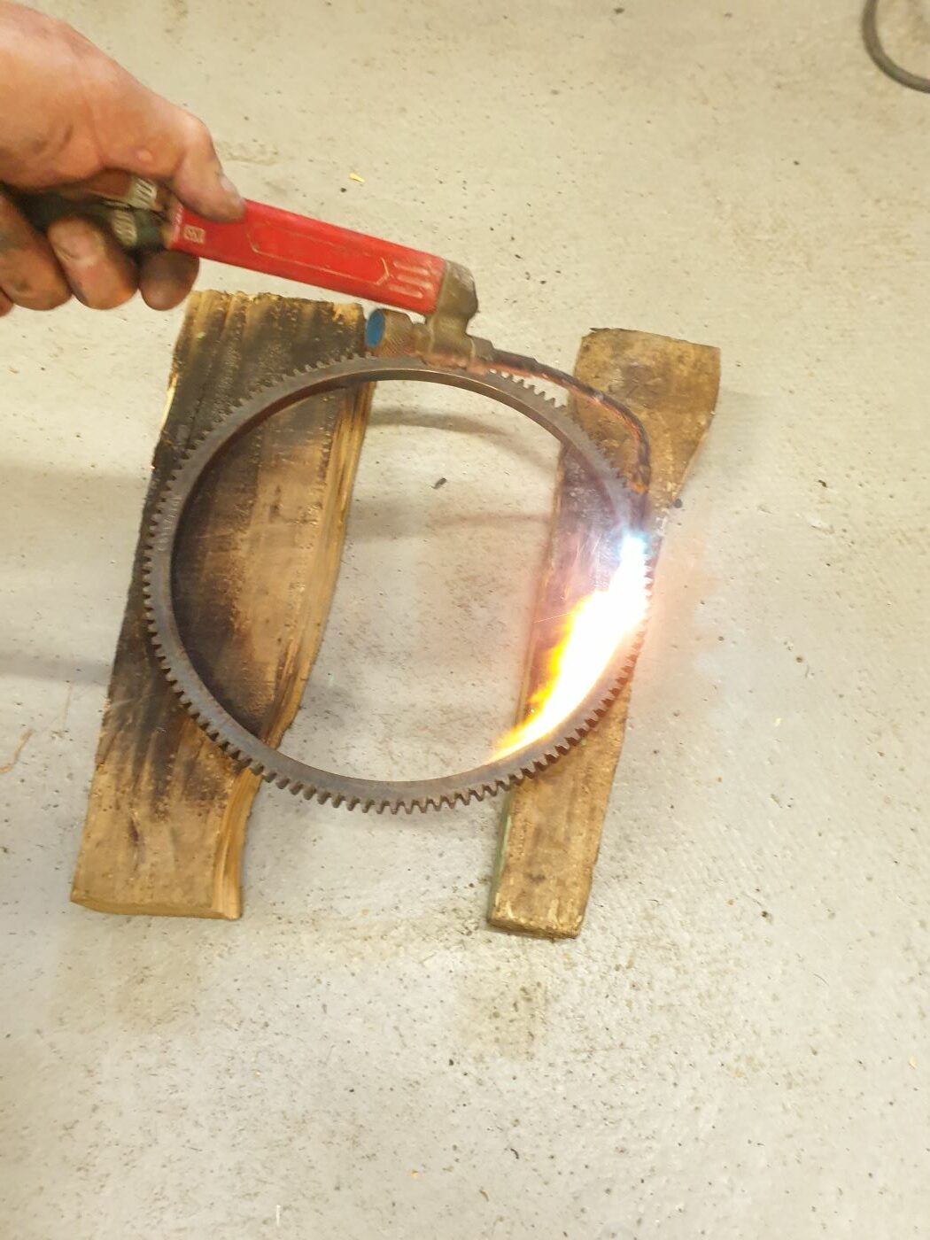Couronne de volant moteur usée