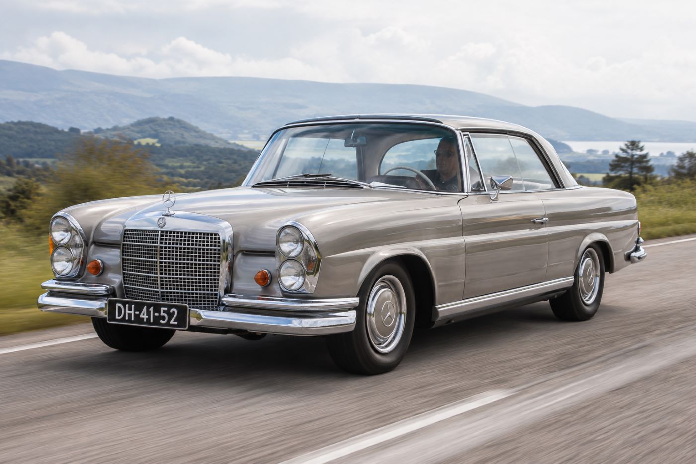 Guide d&rsquo;achat Mercedes W111 Coupé : prix, versions, fiabilité et conseils avant d&rsquo;acheter