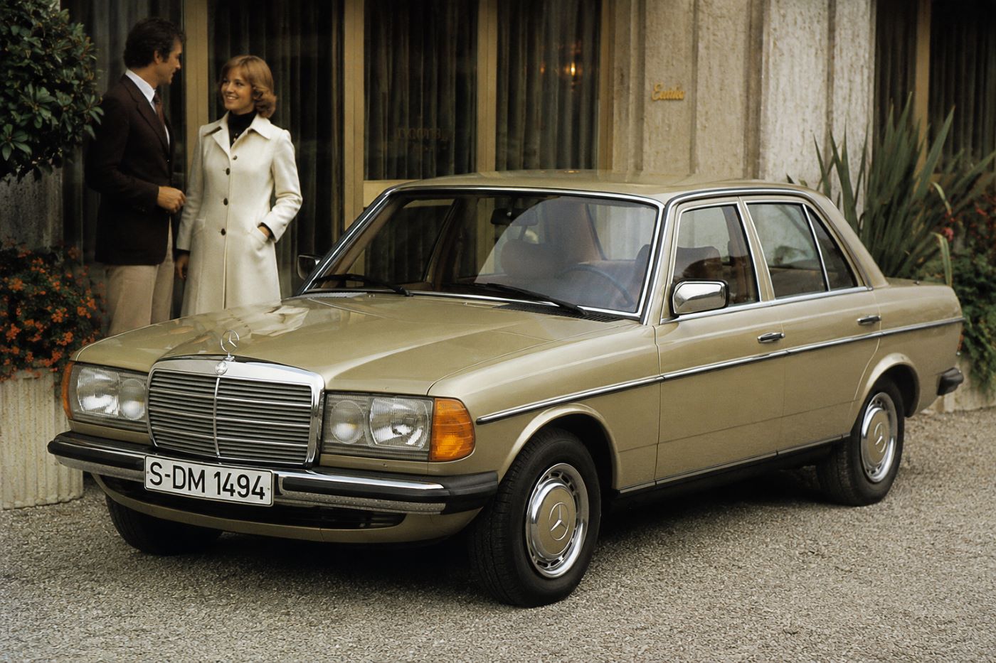 Mercedes W123 lors de son lancement commercial à la fin des années 1970